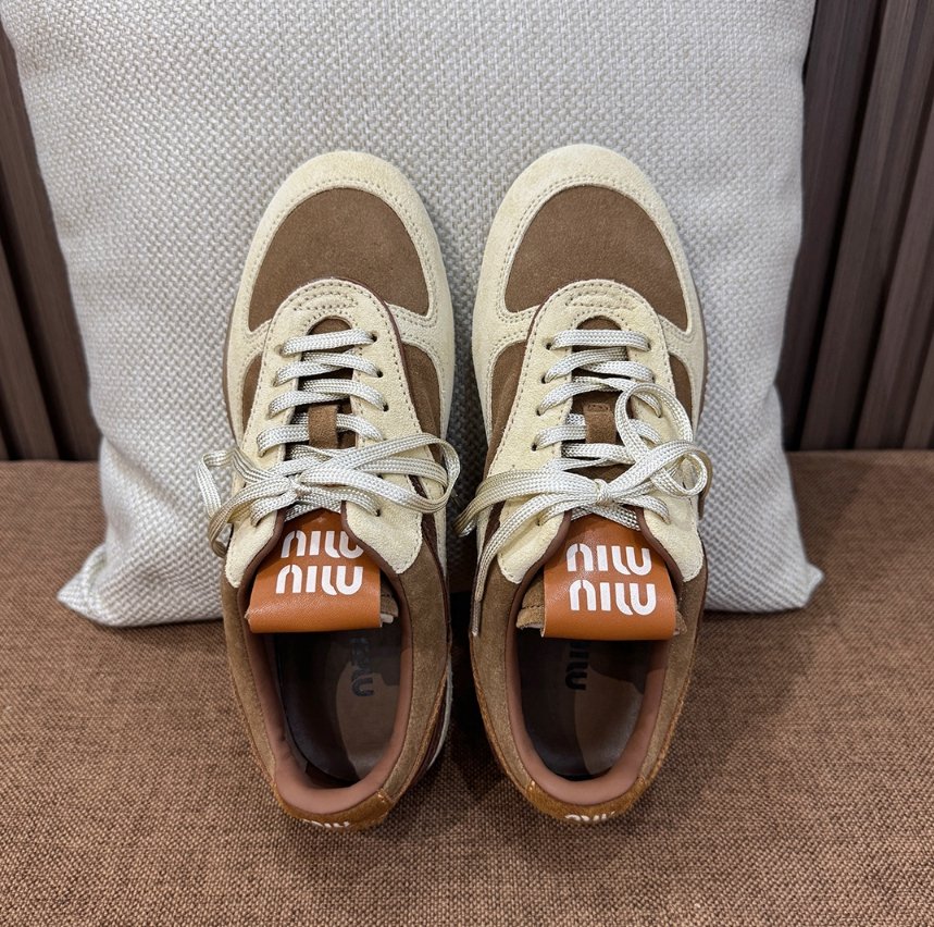 [Miu Miu] 미우미우 김나지움 스웨이드 스니커즈