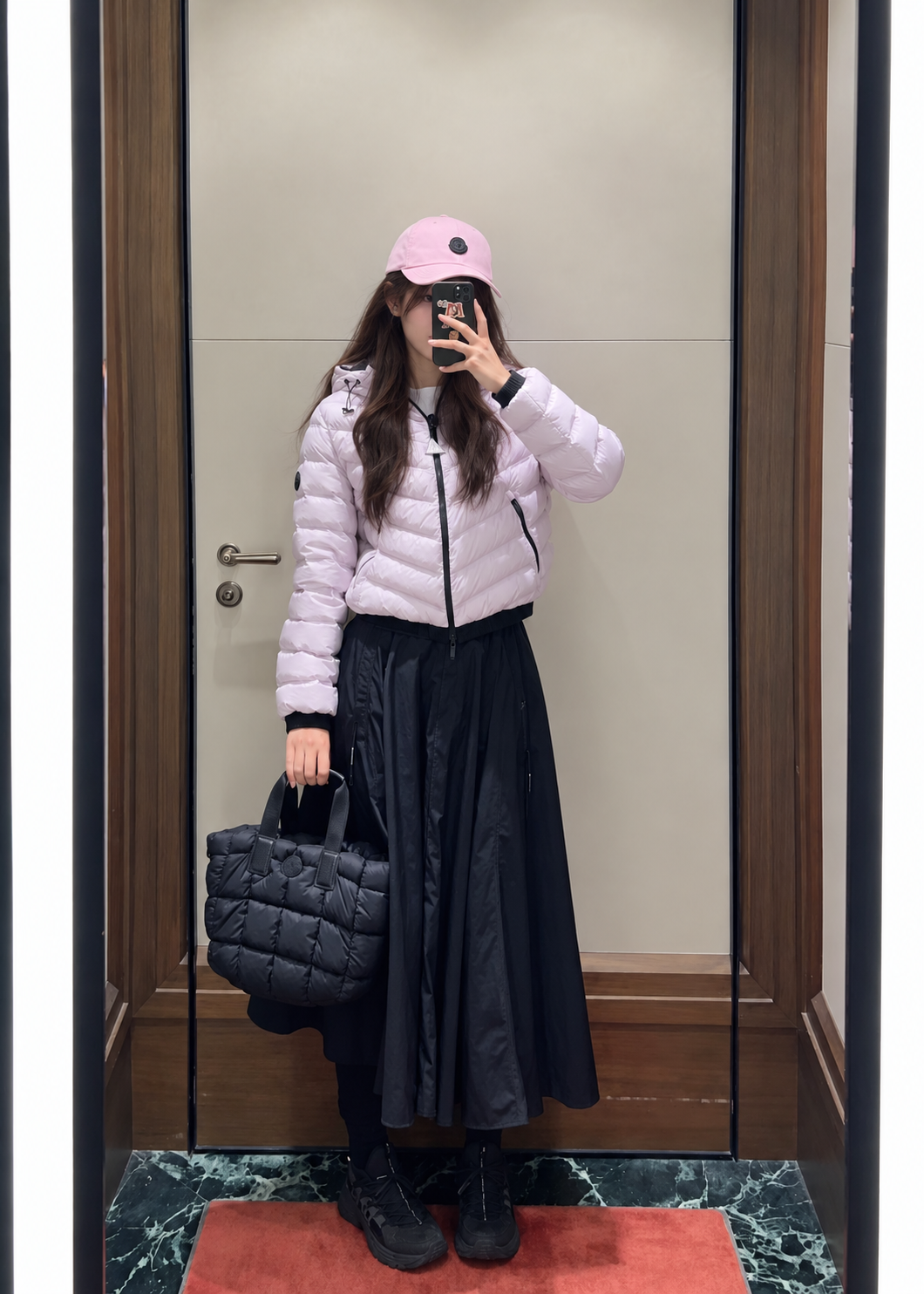 [MONCLER] 몽클레르 여성 쇼트 후드 다운 재킷