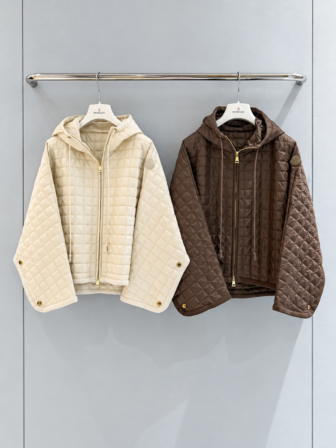 [MONCLER] 몽클레르 경량 퀼팅 후드 재킷