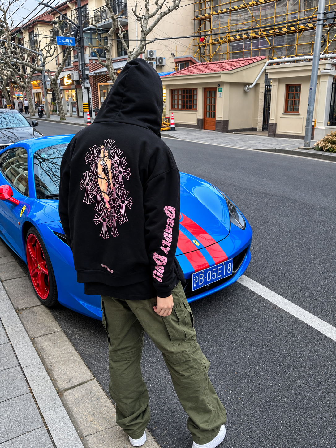 [CHROME HEARTS] 크롬하츠 데들리 돌 그래픽 후드 집업