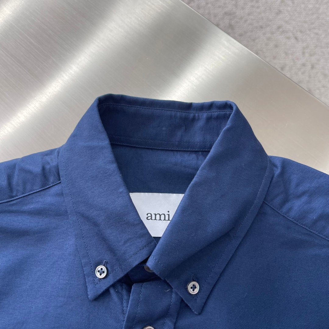 [AMI PARIS] 아미 파리 하트 자수 포켓 옥스퍼드 셔츠