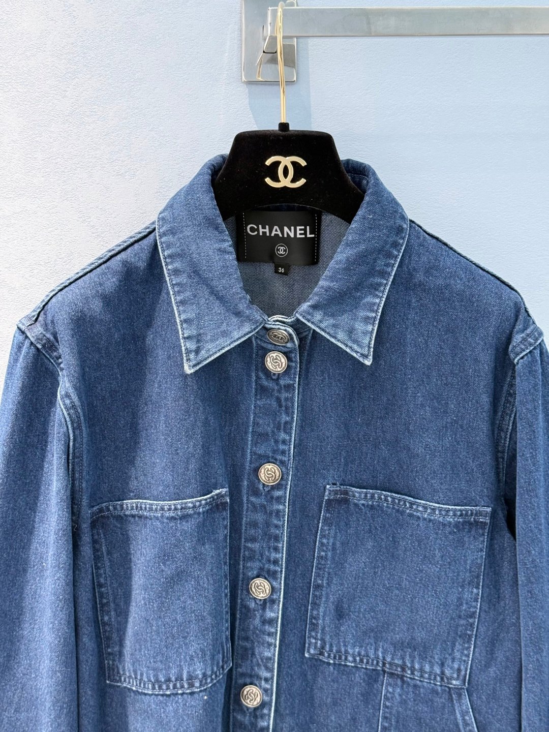 [CHANEL] 샤넬 빈티지 워싱 데님 워크 셔츠