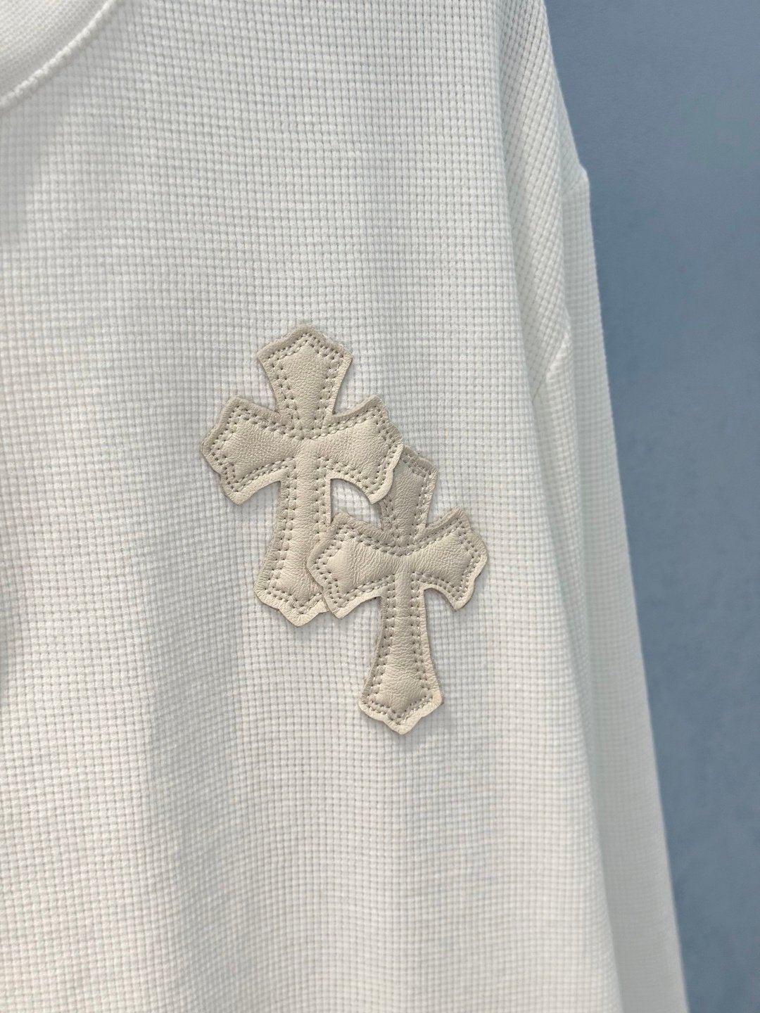 [Chrome Hearts] 크롬하츠 크로스 아플리케 헨리넥 긴팔 티셔츠