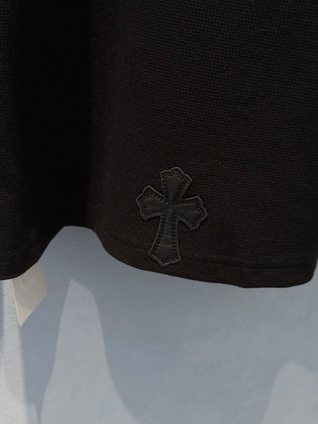 [Chrome Hearts] 크롬하츠 크로스 아플리케 헨리넥 긴팔 티셔츠
