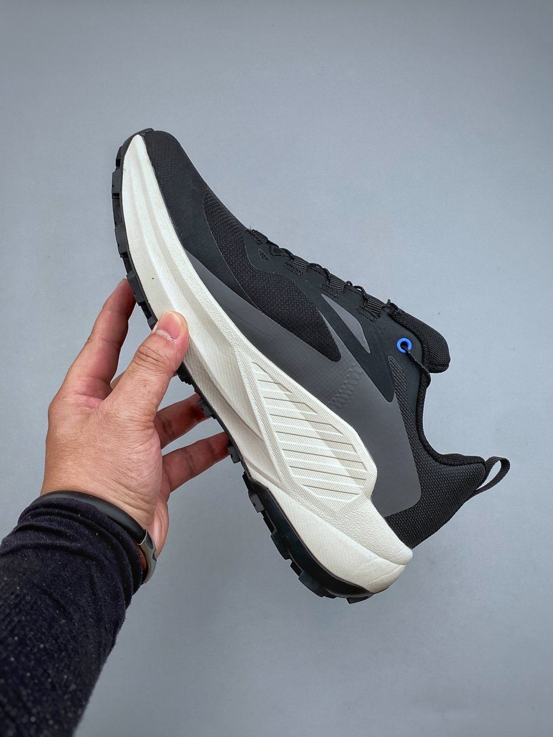 [SALOMON] 살로몬 제네시스 GTX 트레일 스니커즈