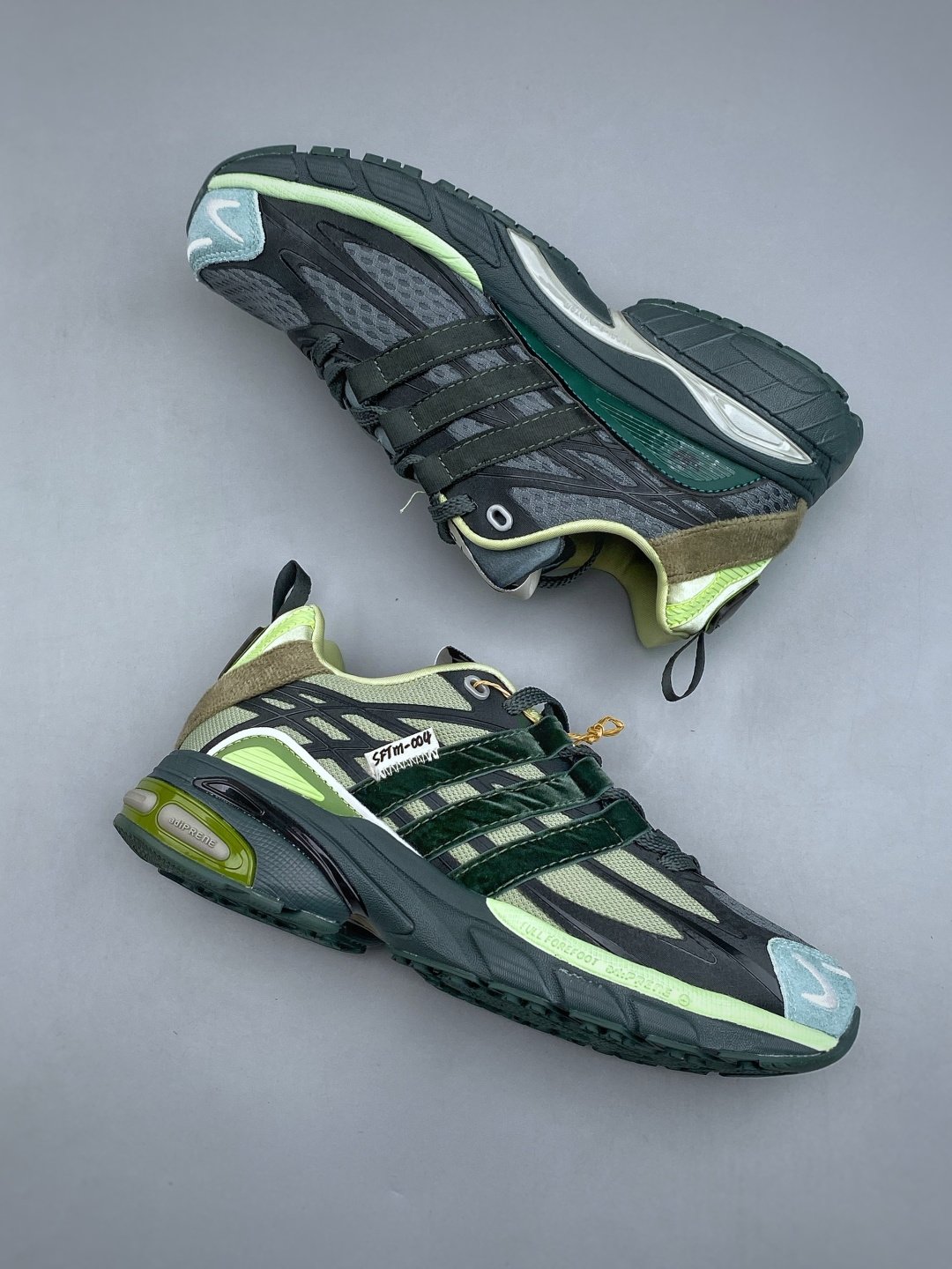 [ADIDAS × SONG FOR THE MUTE] 아디다스 × 송 포 더 뮤트 Adistar Cushion SFTM 스니커즈