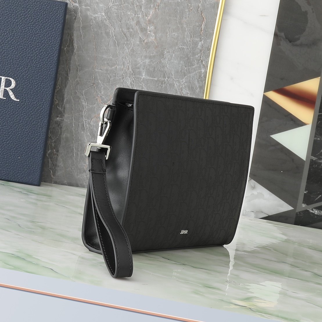 [DIOR] 디올 A5 오블리크 갤럭시 레더 클러치