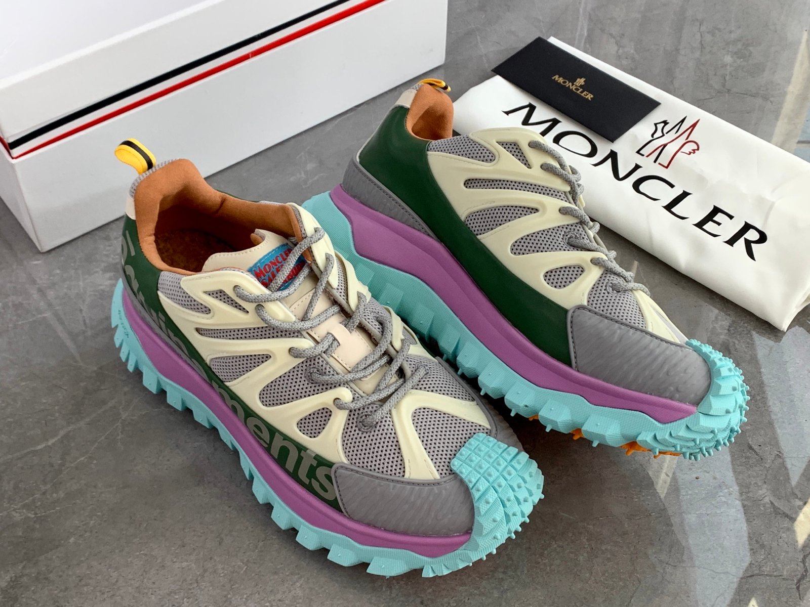 [MONCLER] 몽클레르 트레일그립 아메바 스니커즈