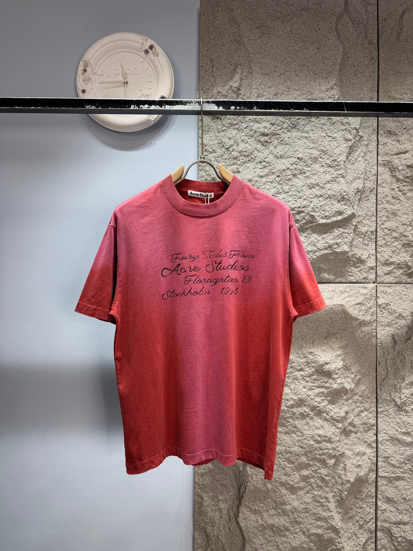 [ACNE STUDIOS] 아크네 스튜디오 스토리 로고 반팔 티셔츠