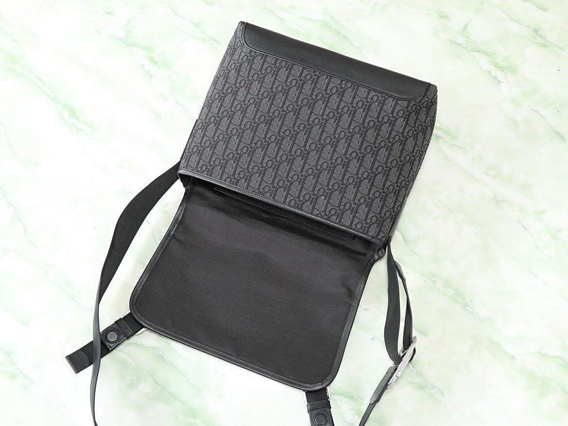 [DIOR] 디올 제트 미디엄 오블리크 자카드 메신저백