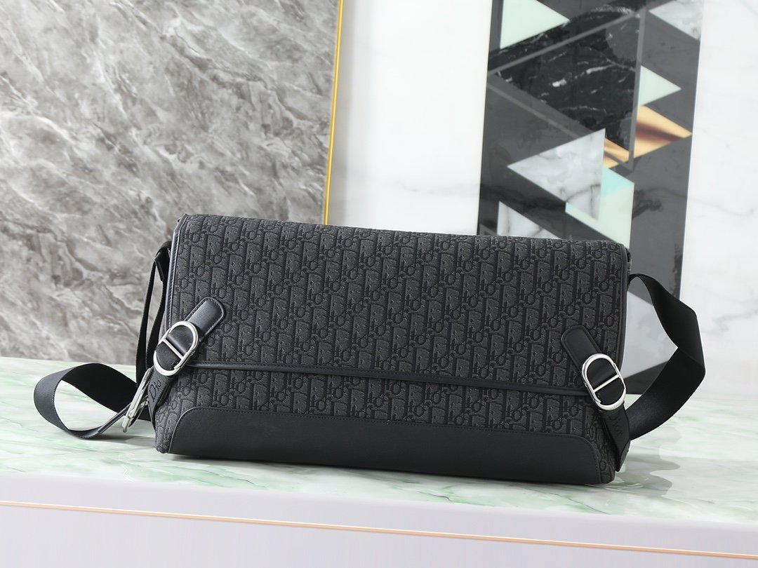 [DIOR] 디올 제트 라지 오블리크 자카드 메신저 백