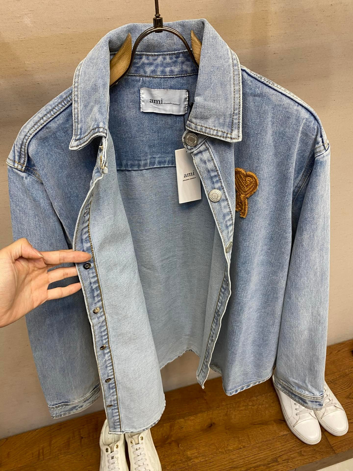 [AMI PARIS] 아미 파리 하트 로고 데님 셔츠