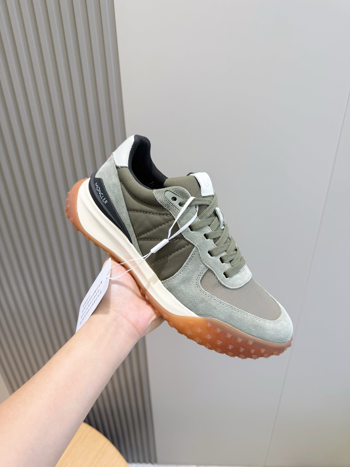 [MONCLER] 몽클레르 Trailgrip GTX 트레일 스니커즈
