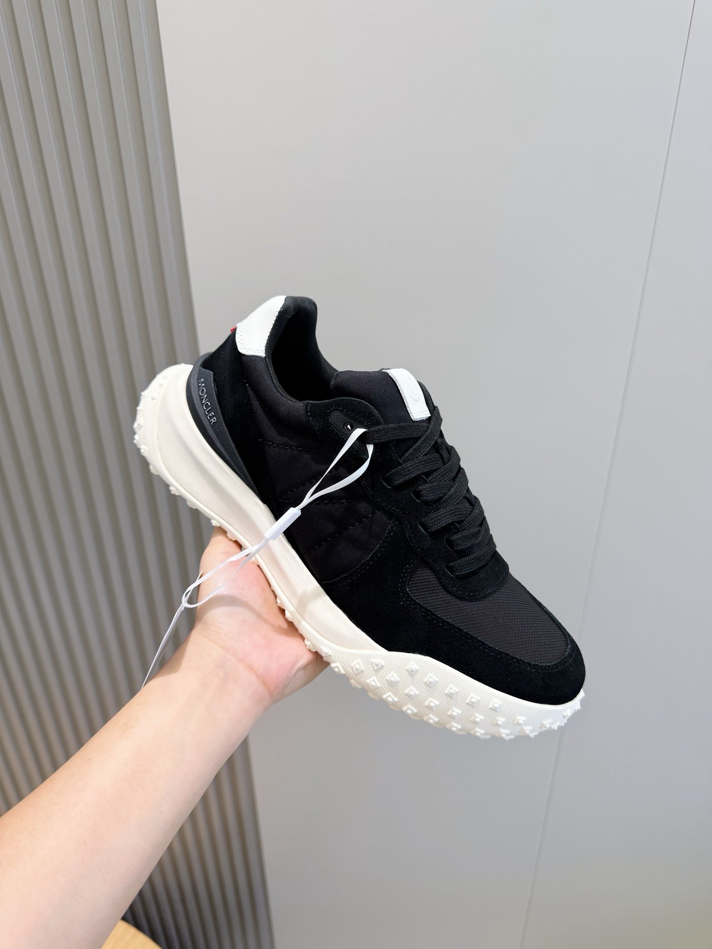[MONCLER] 몽클레르 Trailgrip GTX 트레일 스니커즈
