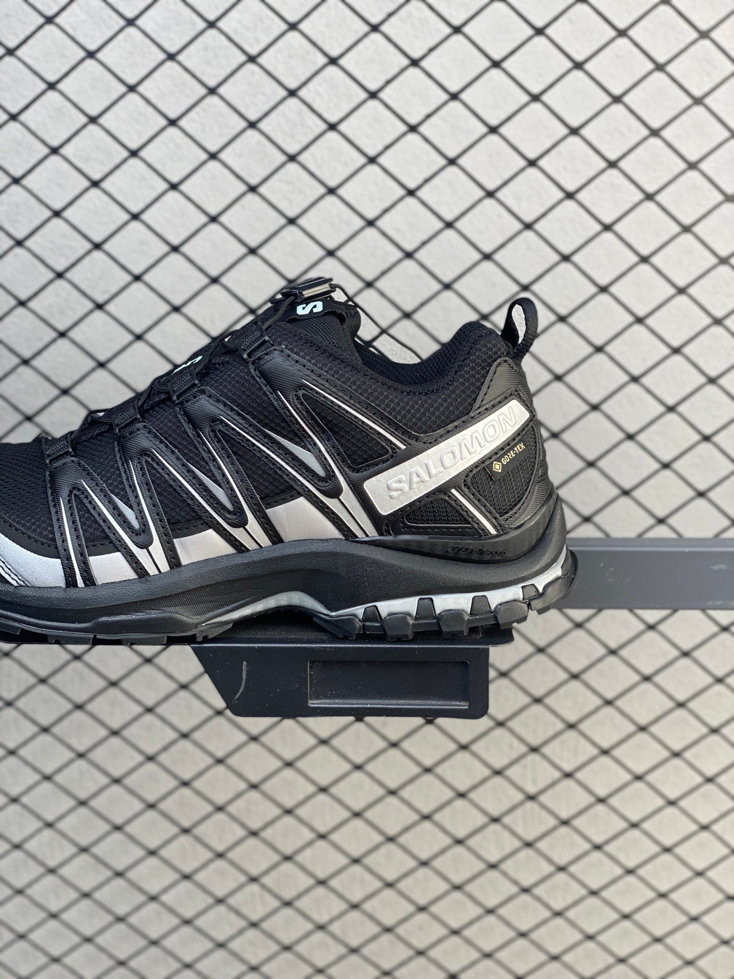 [SALOMON] 살로몬 XA PRO 3D 시즌널 스니커즈