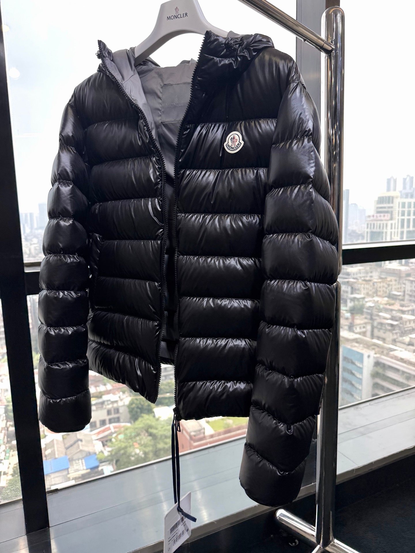 [MONCLER] 몽클레르 Forzo 후드 다운 재킷