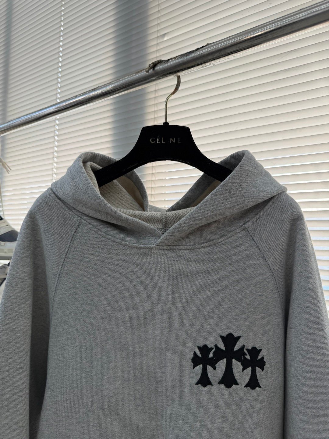[CHROME HEARTS] 크롬하츠 크로스 패치 로고 후드 스웨트셔츠