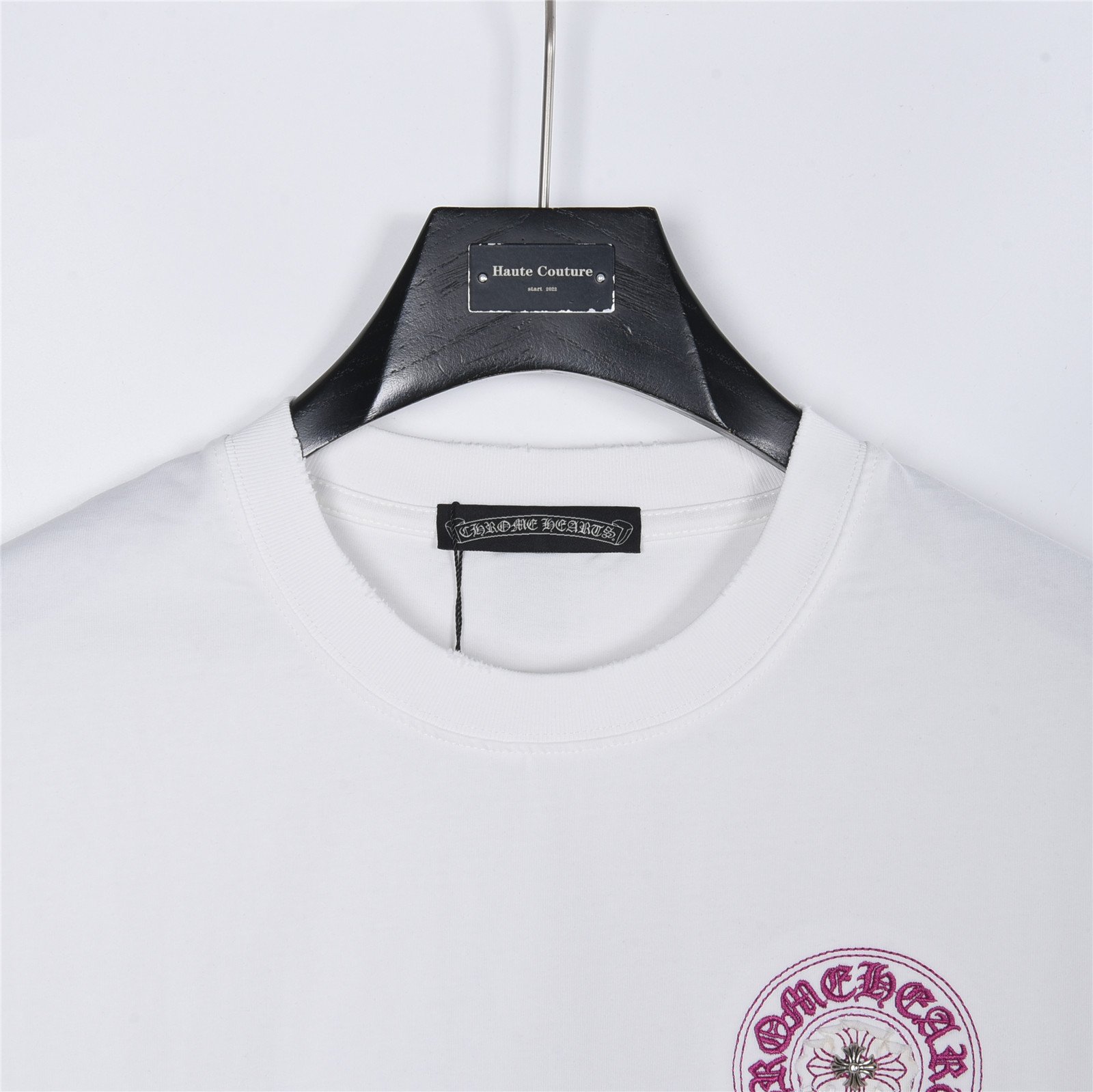 [CHROME HEARTS] 크롬하츠 호스슈 크로스 패치 자수 반팔 티셔츠