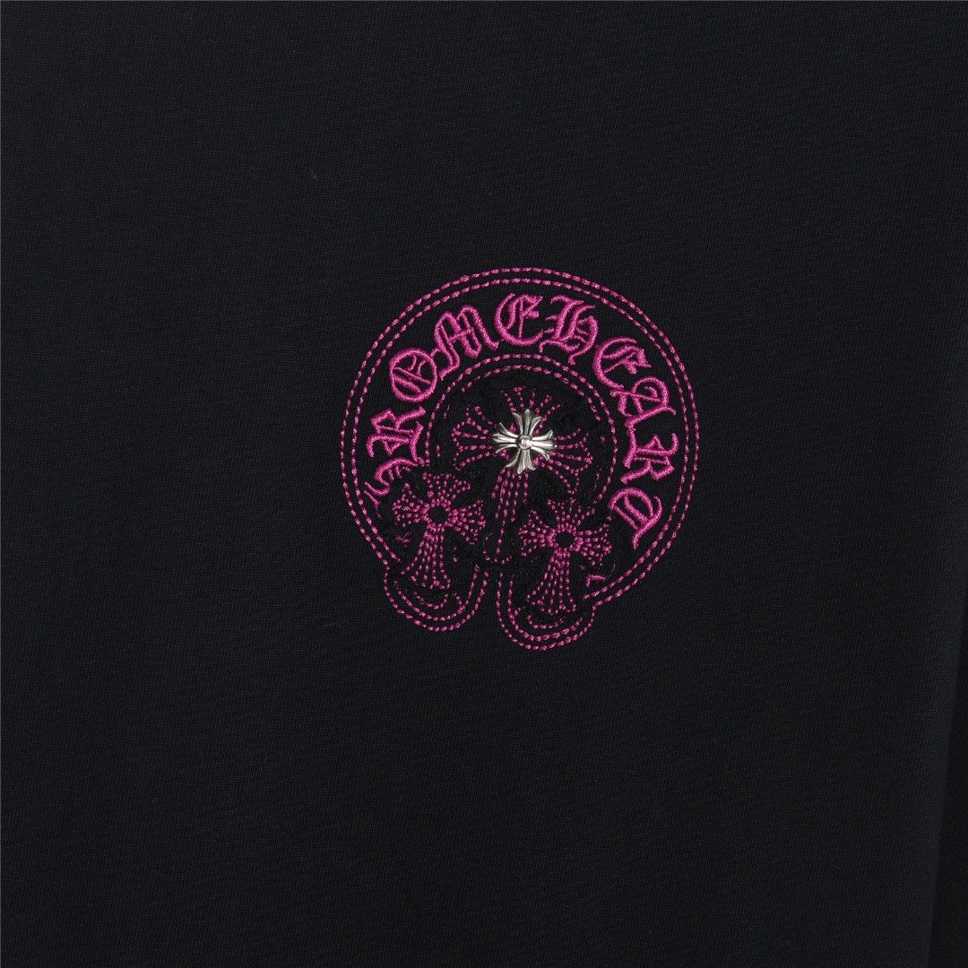 [CHROME HEARTS] 크롬하츠 호스슈 크로스 패치 자수 반팔 티셔츠
