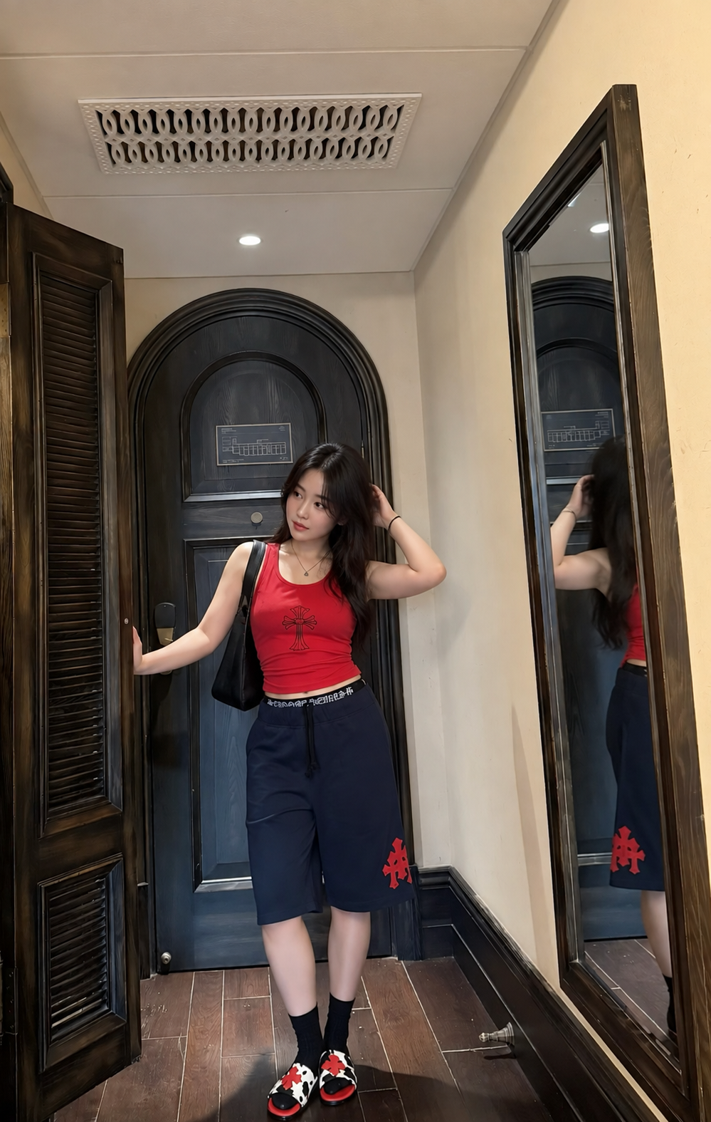[CHROME HEARTS] 크롬하츠 레드 크로스 패치 스웨트 쇼츠