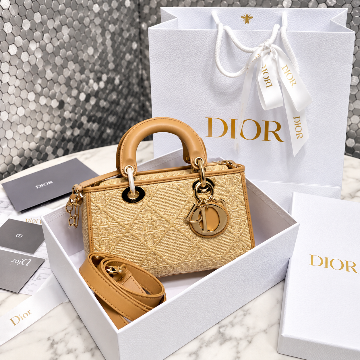 [DIOR] 디올 Lady D-Joy 라피아 까나쥬 백