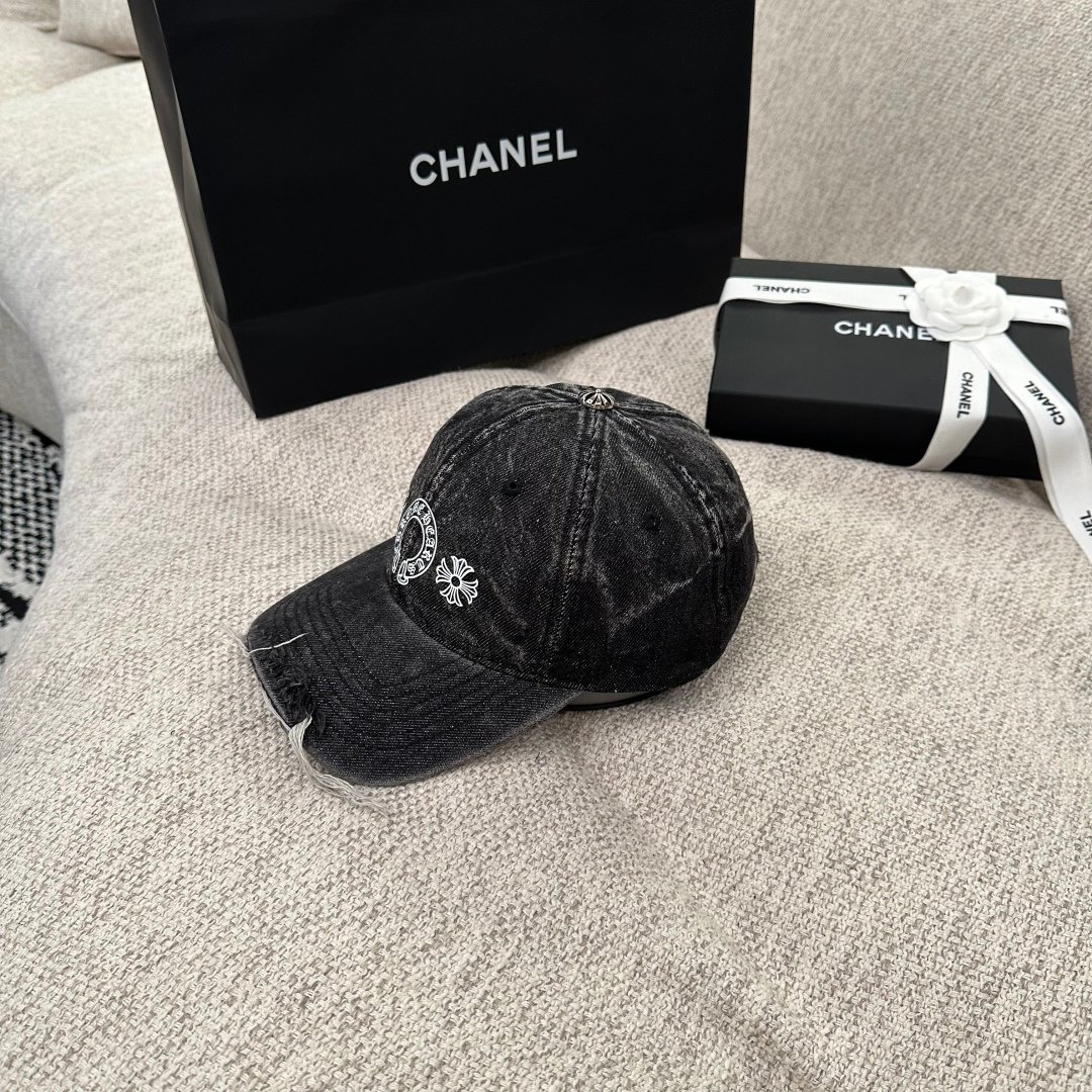 [CHROME HEARTS] 크롬하츠 워시드 디스트로이드 데님 볼캡