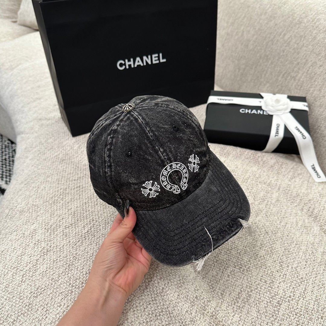 [CHROME HEARTS] 크롬하츠 워시드 디스트로이드 데님 볼캡