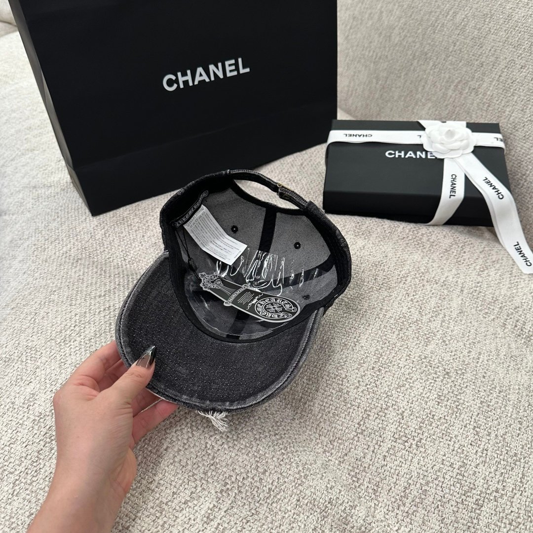 [CHROME HEARTS] 크롬하츠 워시드 디스트로이드 데님 볼캡