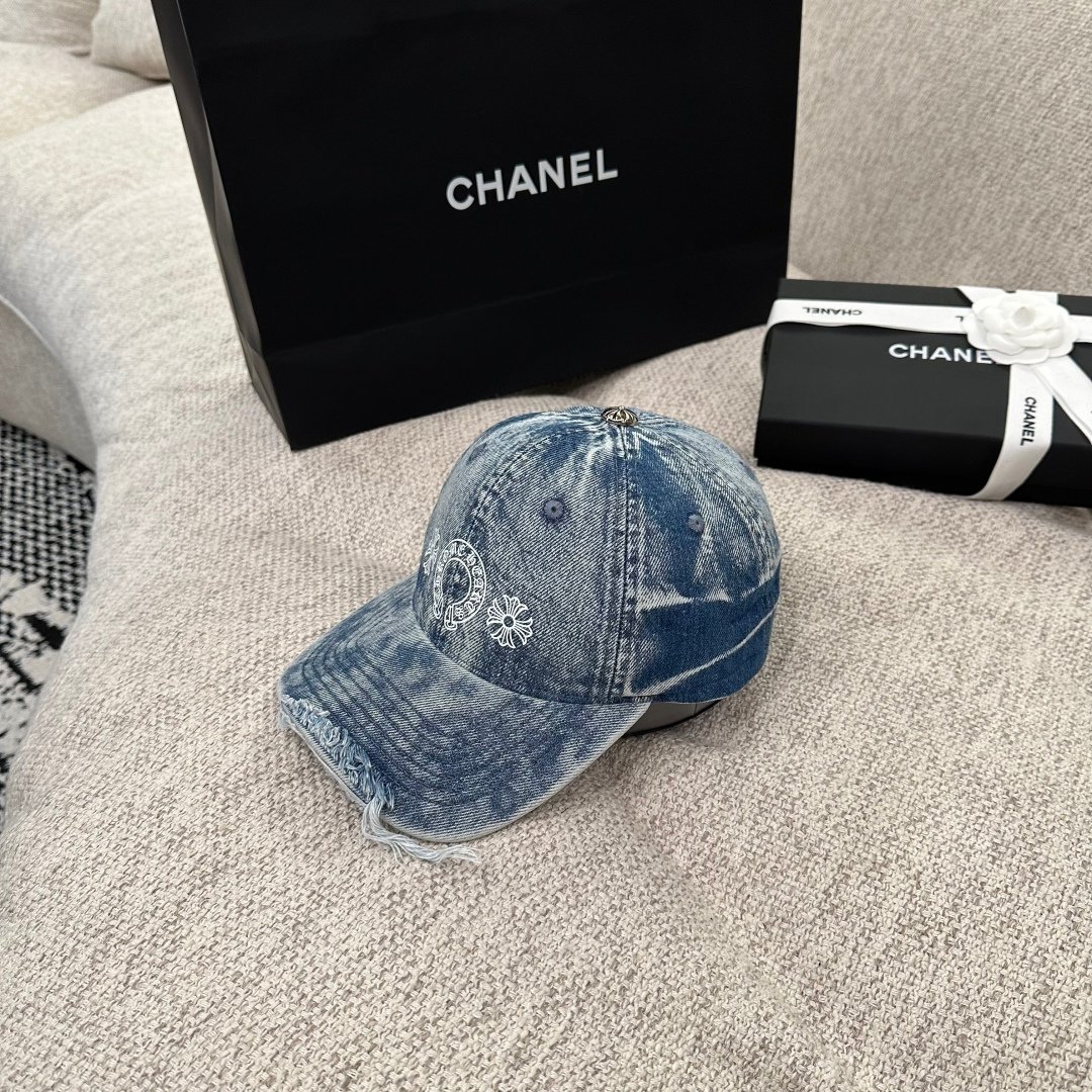 [CHROME HEARTS] 크롬하츠 워시드 디스트로이드 데님 볼캡