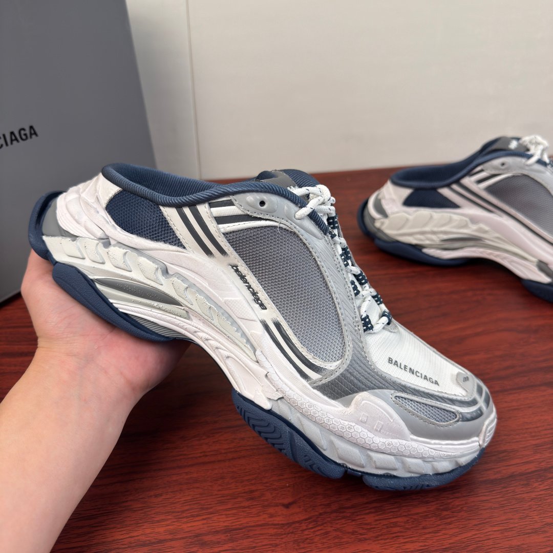 [BALENCIAGA] 발렌시아가 Triple S.2 뮬 스니커즈