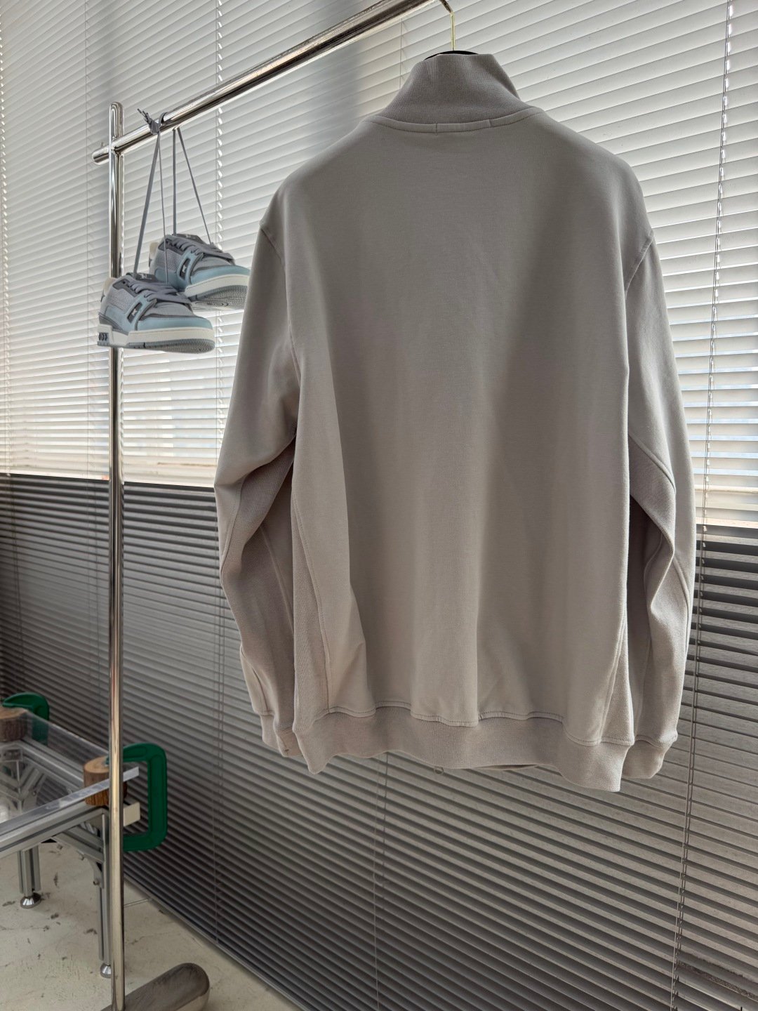 [STONE ISLAND] 스톤아일랜드 고스트 시리즈 스탠드 칼라 집업 자켓