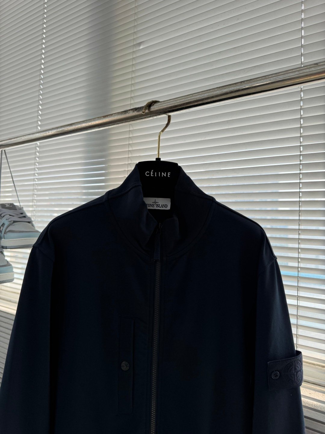 [STONE ISLAND] 스톤아일랜드 고스트 시리즈 스탠드 칼라 집업 자켓
