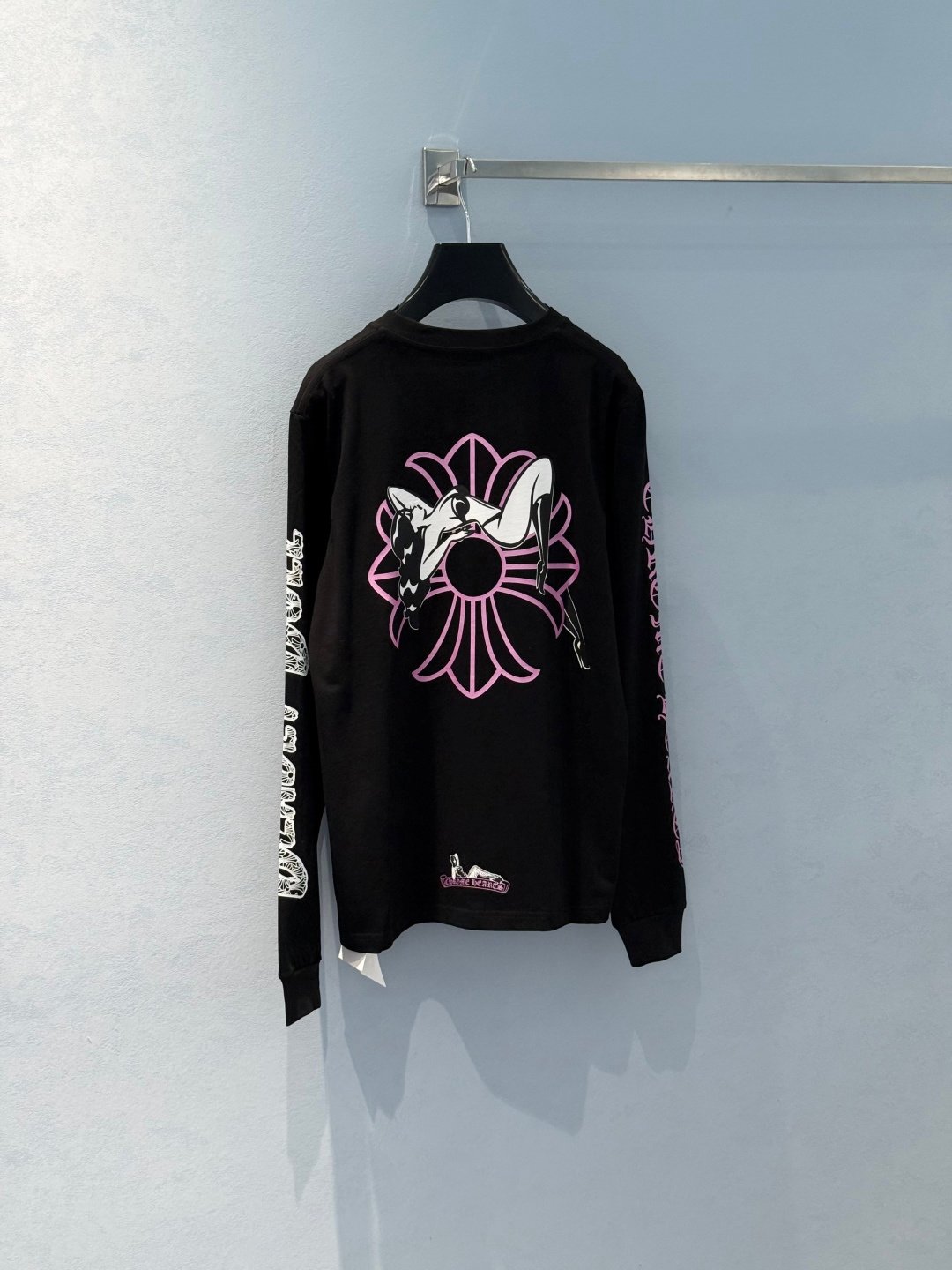 [CHROME HEARTS] 크롬하츠 고딕 그래픽 롱슬리브 티셔츠