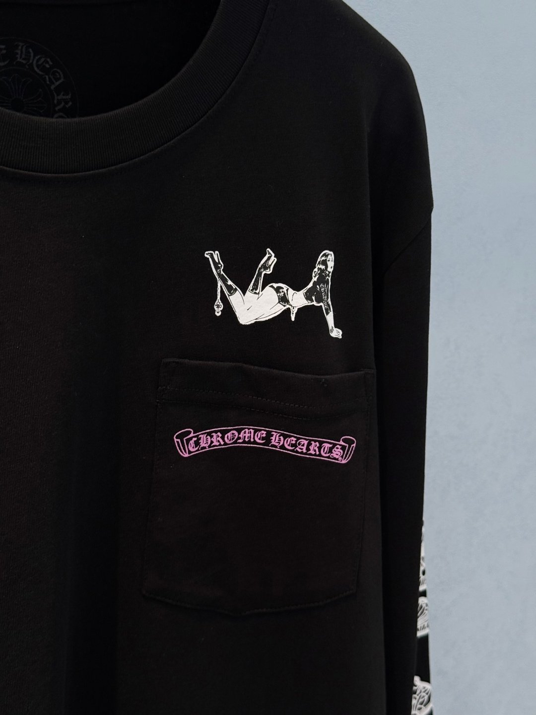 [CHROME HEARTS] 크롬하츠 고딕 그래픽 롱슬리브 티셔츠