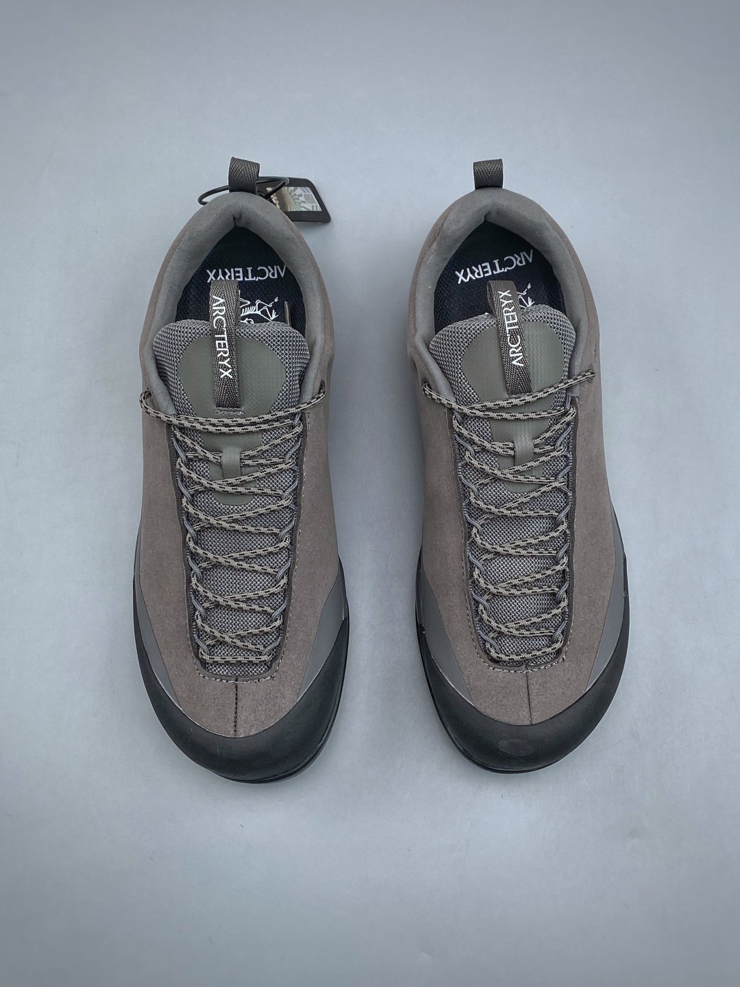 [ARC’TERYX] 아크테릭스 KONSEAL SYLAN M 트레킹 슈즈