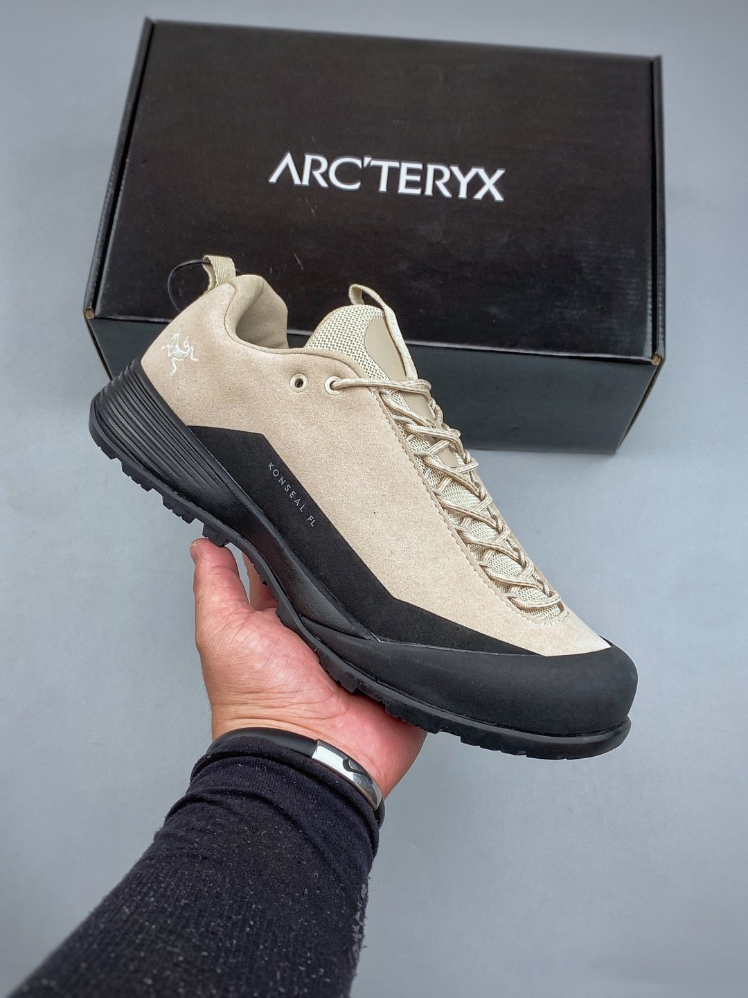 [ARC’TERYX] 아크테릭스 KONSEAL SYLAN M 트레킹 슈즈