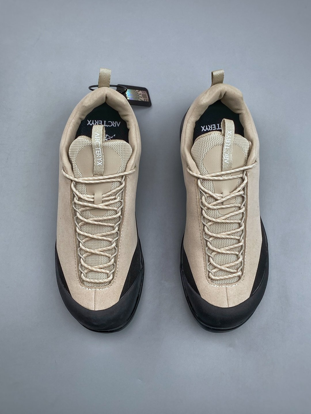 [ARC’TERYX] 아크테릭스 KONSEAL SYLAN M 트레킹 슈즈