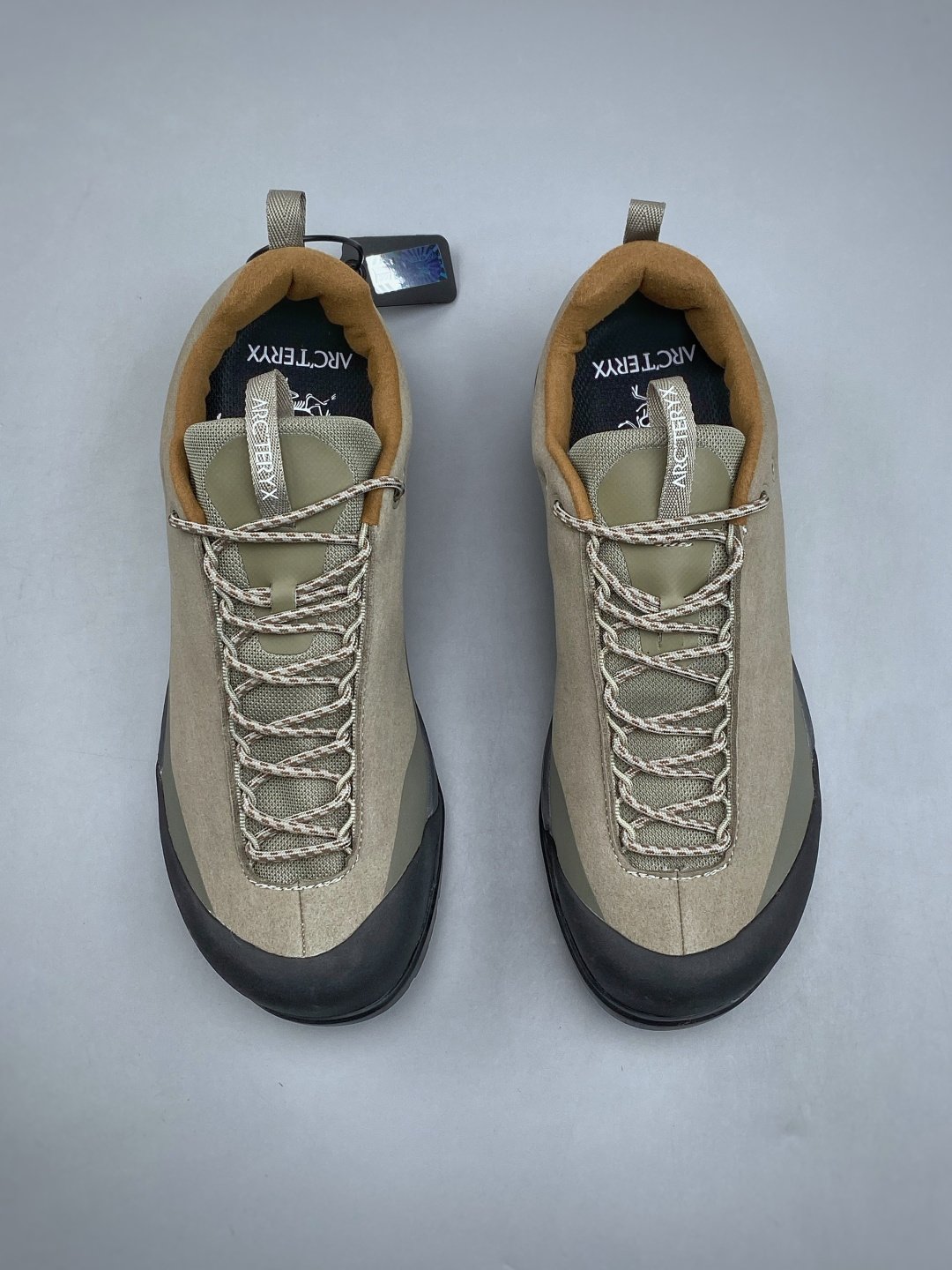 [ARC’TERYX] 아크테릭스 KONSEAL SYLAN M 트레킹 슈즈