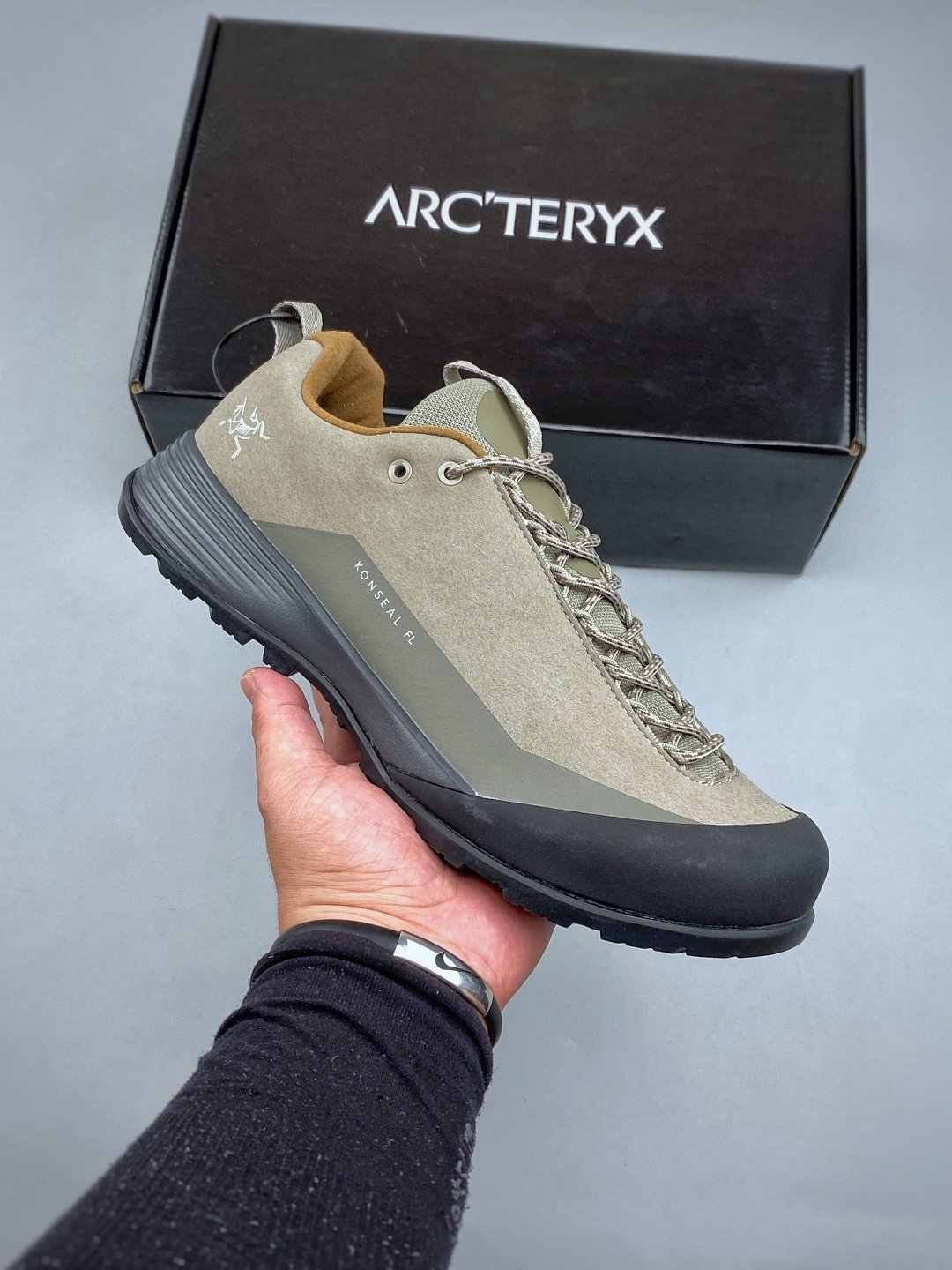 [ARC’TERYX] 아크테릭스 KONSEAL SYLAN M 트레킹 슈즈