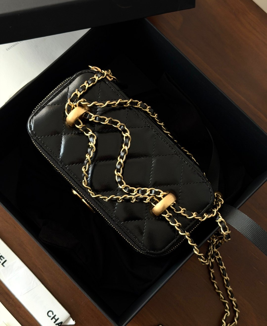 [CHANEL] 샤넬 25SS 체인 코스메틱 케이스
