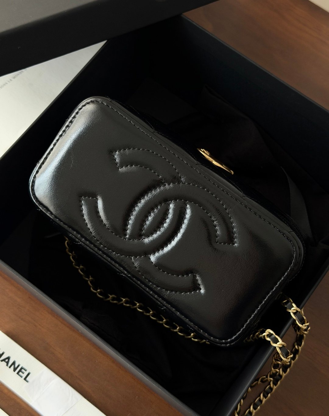 [CHANEL] 샤넬 25SS 체인 코스메틱 케이스