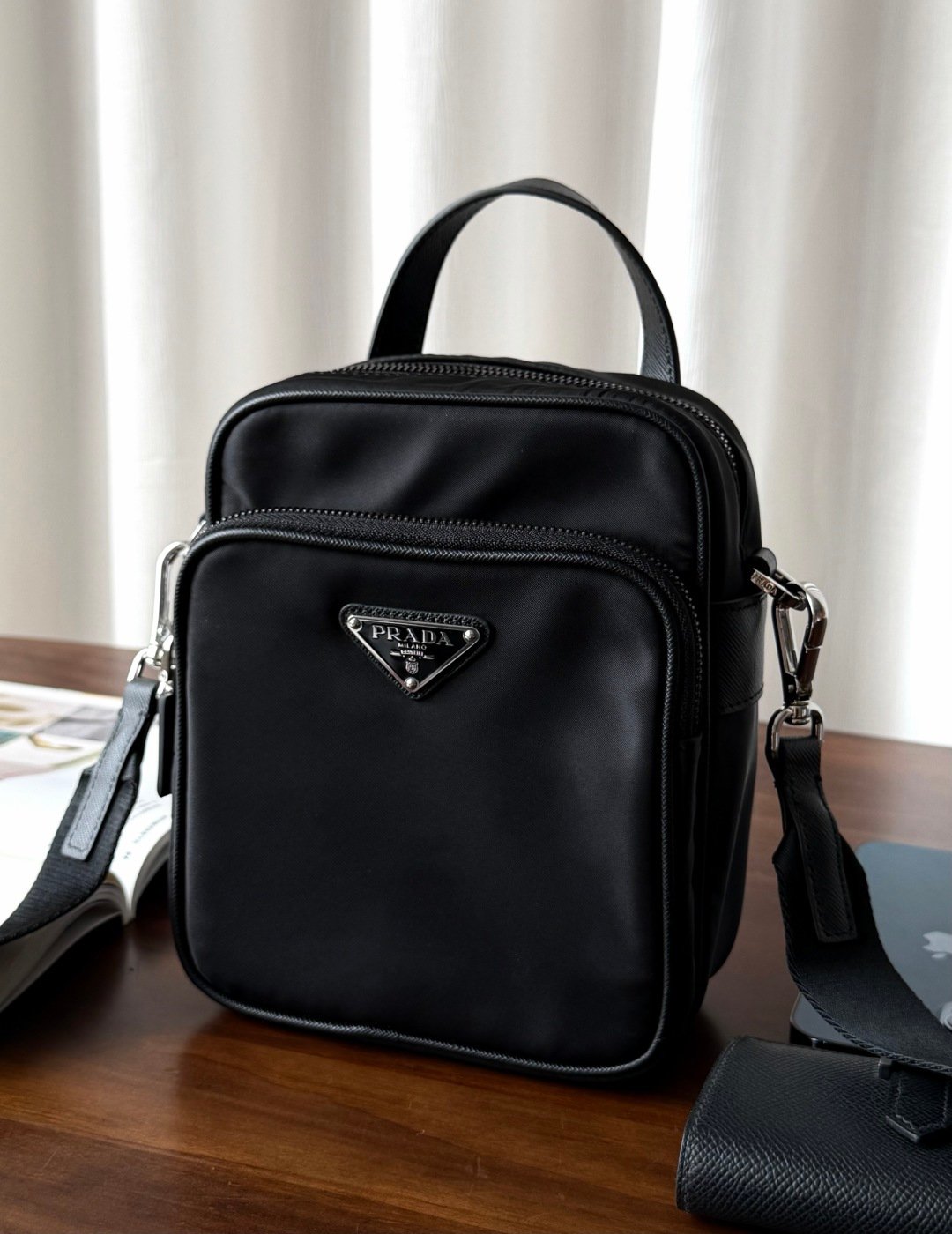 [PRADA] 프라다 리나일론 미니 크로스백