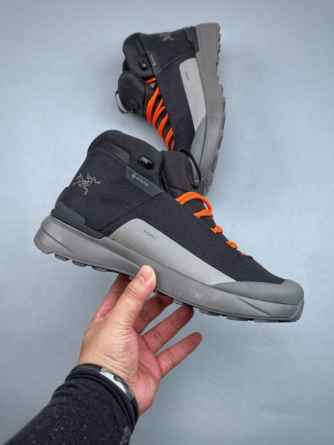 아크테릭스 코펙 미드 고어텍스 부츠