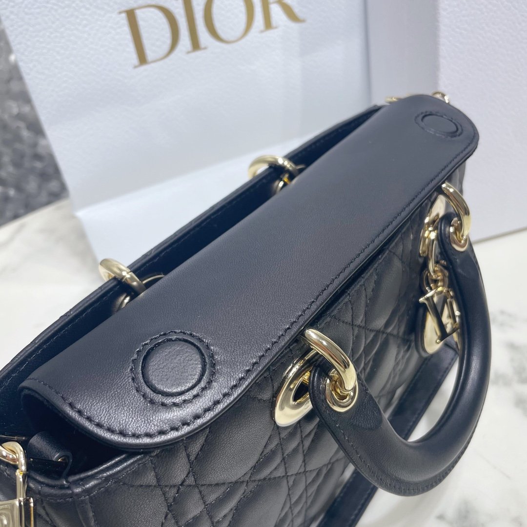 [DIOR] 디올 Lady D-Joy 까나쥬 램스킨 백