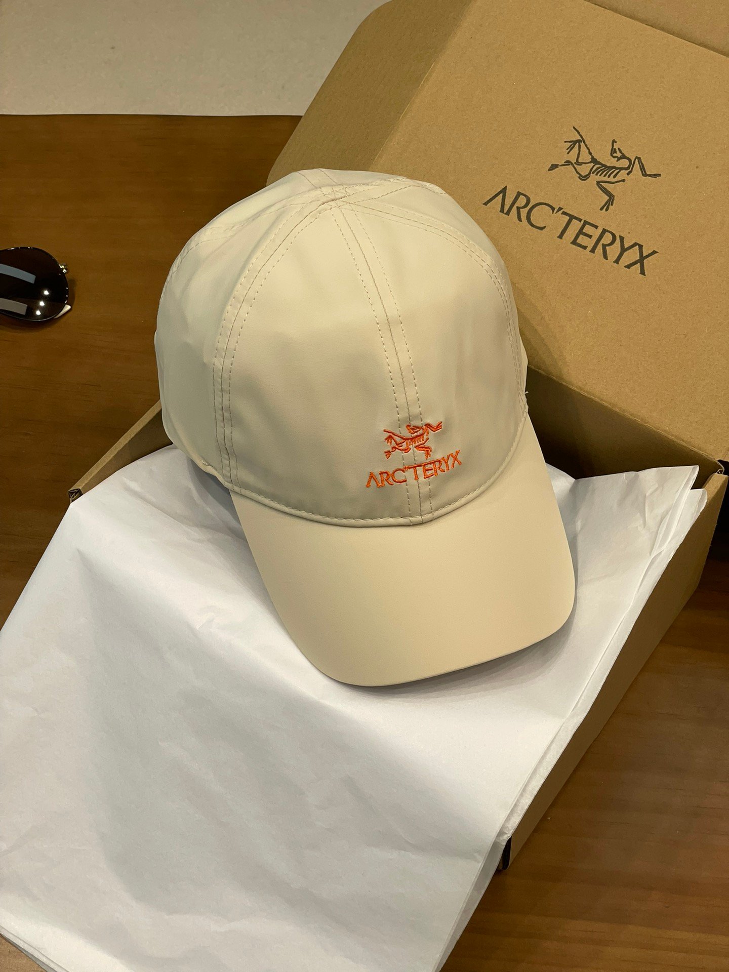 [ARC’TERYX] 아크테릭스 로고 자수 라이트 볼캡