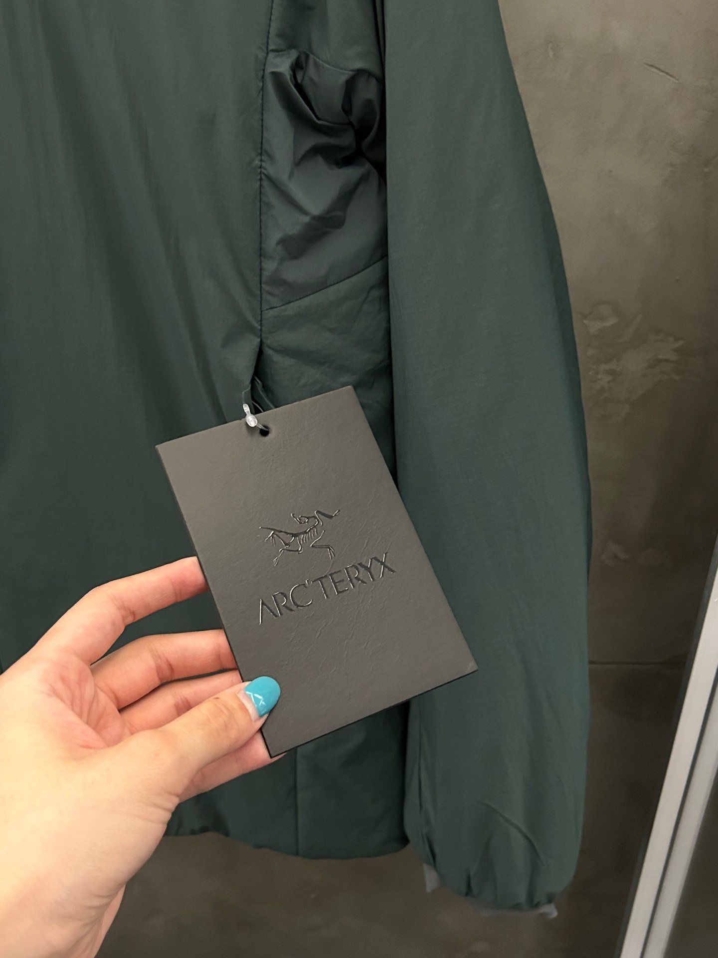 [ARC’TERYX] 아크테릭스 ATOM Heavyweight 2.0 후드 재킷
