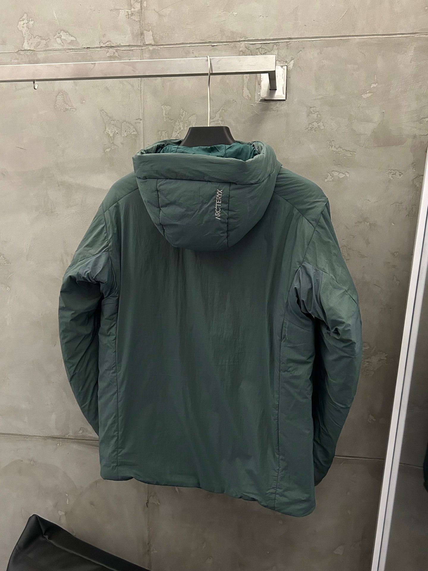 [ARC’TERYX] 아크테릭스 ATOM Heavyweight 2.0 후드 재킷
