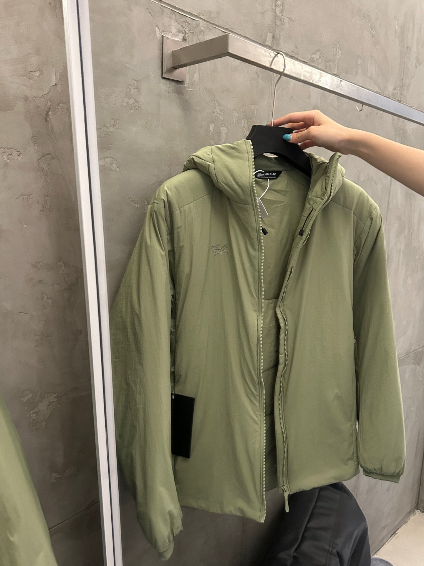 [ARC’TERYX] 아크테릭스 ATOM Heavyweight 2.0 후드 재킷