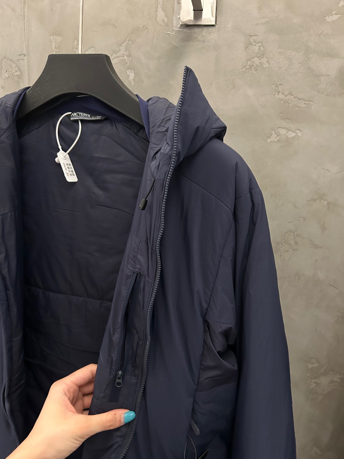 [ARC’TERYX] 아크테릭스 ATOM Heavyweight 2.0 후드 재킷