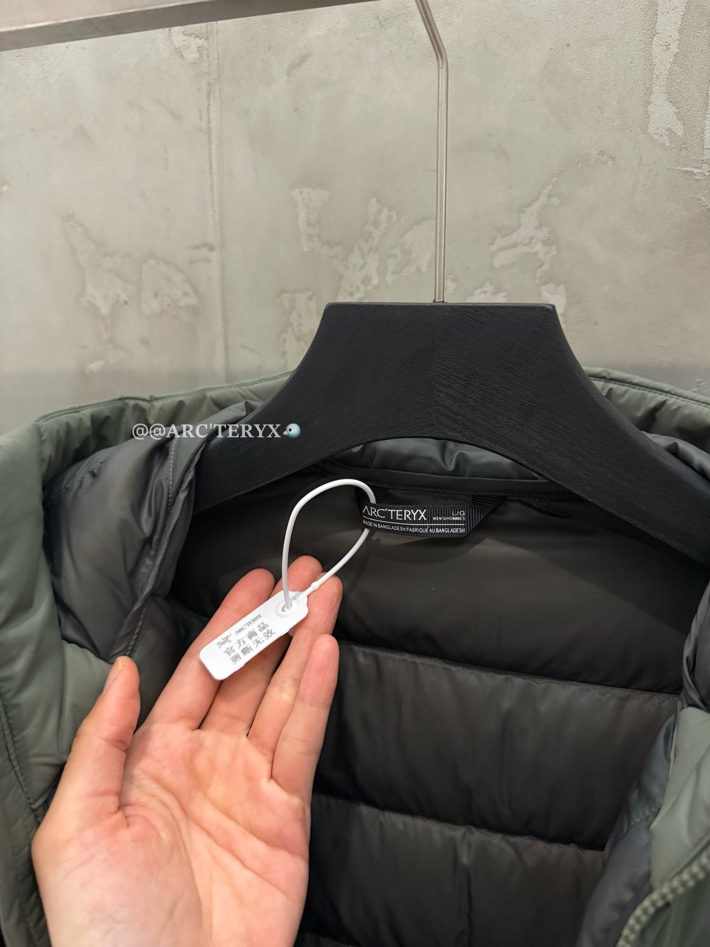 [ARC’TERYX] 아크테릭스 THORIUM Hoody 750 필파워 구스다운 재킷